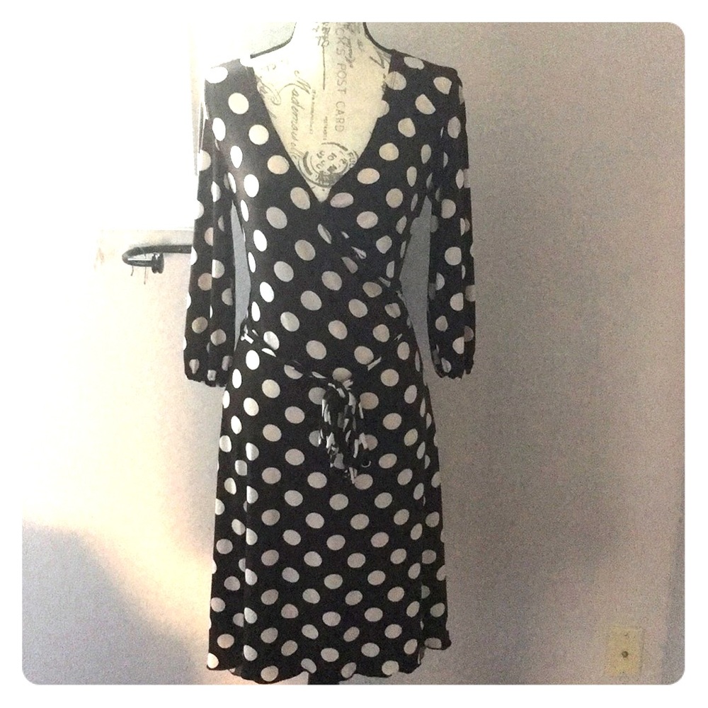 Polka dot dress 👗